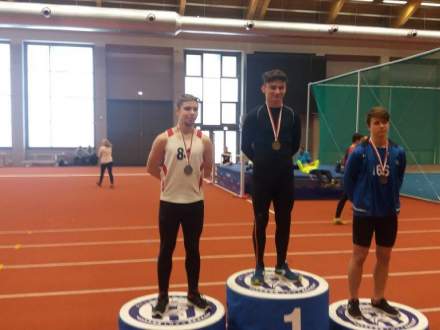 Złoty Kamil na Halowych Mistrzostwach Śląska Młodzików w Ostrawie